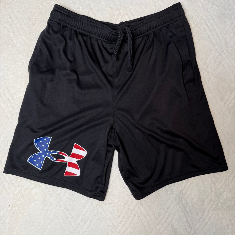 Athletic Patriotic Under Armour Boys YXL Freedom Black USA Flag Shorts